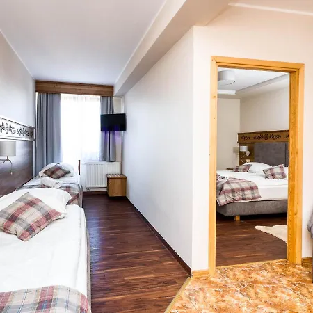 Oda ve Kahvaltı U Chramca *