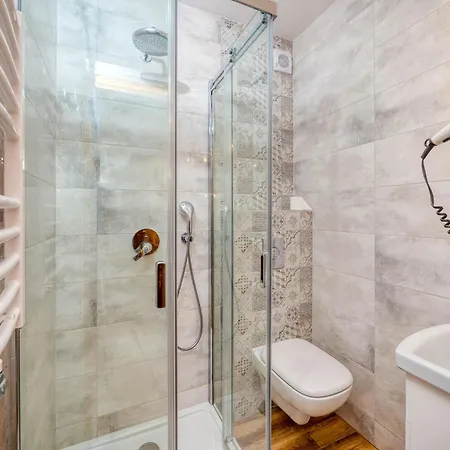 Oda ve Kahvaltı U Chramca