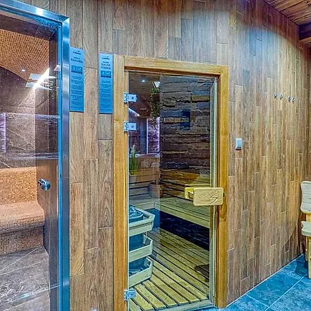 Bed & Breakfast U Chramca 3*