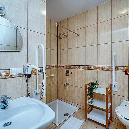 U Chramca Bed & Breakfast 3*