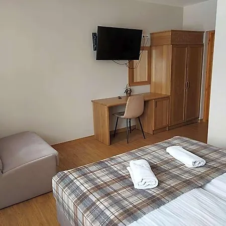 U Chramca Bed & Breakfast 3*